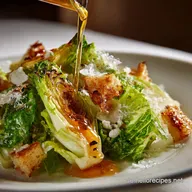 Knuspriger Eisbergsalat nach Caesar Art Das Original mit SardellenVinaigrette