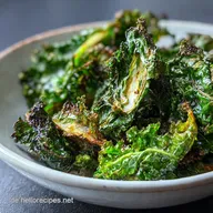 Gr&uuml;nkohlChips aus dem Airfryer: Knusprig in 15 Minuten