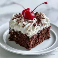 Schwarzw&auml;lder Kirschtorte f&uuml;r 12 Personen