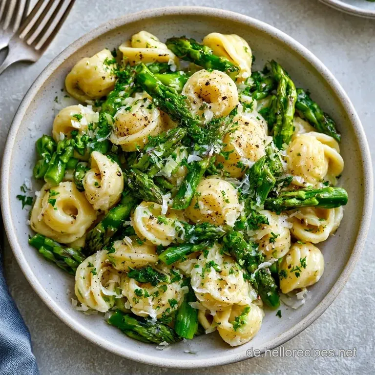 Cremige Pasta Gr&uuml;ner Spargel: Mit Parmesan & Sahne